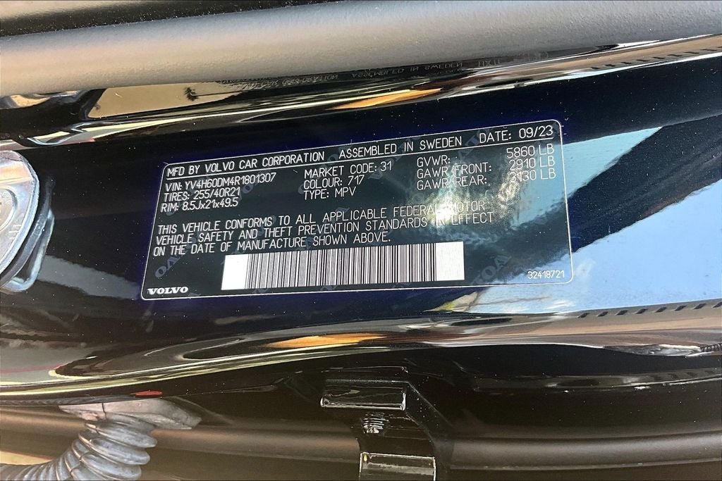 2024 Volvo XC60 Recharge Plug-In Hybrid Ultimate