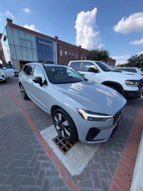 2024 Volvo XC60 Recharge Plug-In Hybrid Ultimate
