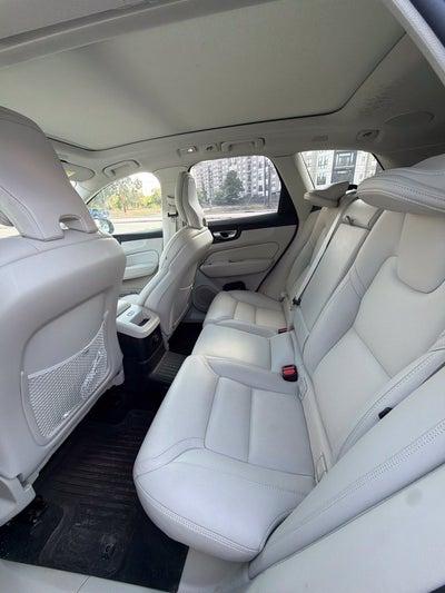 2024 Volvo XC60 Recharge Plug-In Hybrid Ultimate