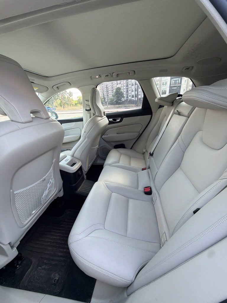 2024 Volvo XC60 Recharge Plug-In Hybrid Ultimate