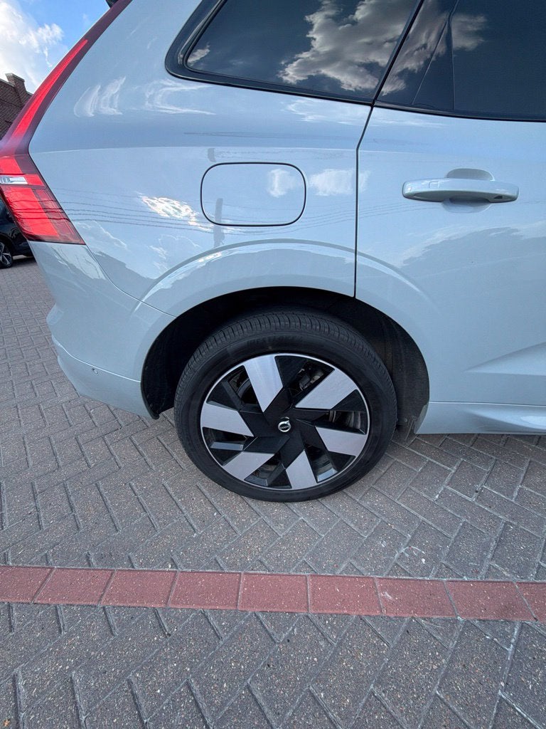 2024 Volvo XC60 Recharge Plug-In Hybrid Ultimate