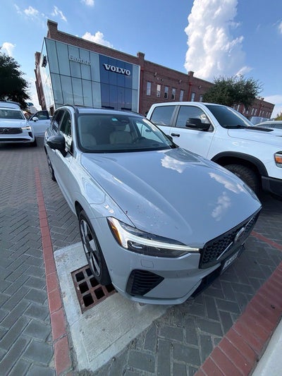 2024 Volvo XC60 Recharge Plug-In Hybrid Ultimate