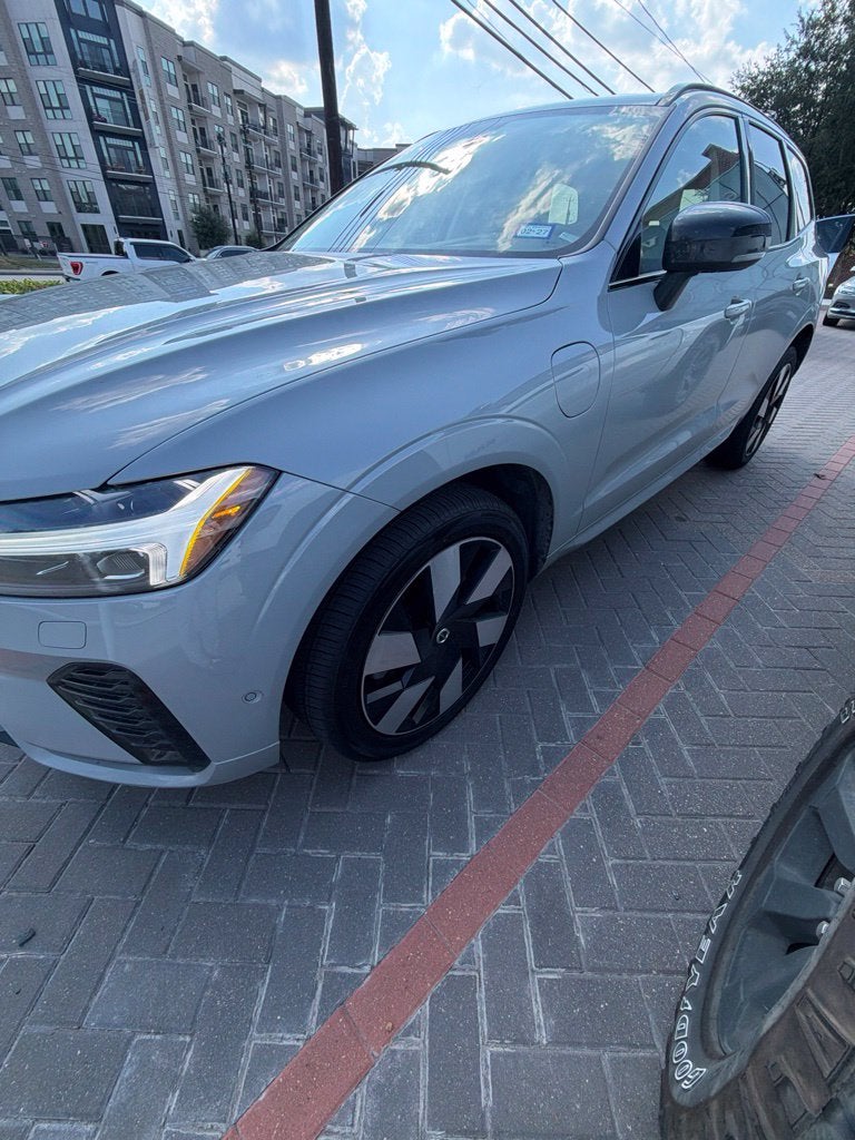 2024 Volvo XC60 Recharge Plug-In Hybrid Ultimate