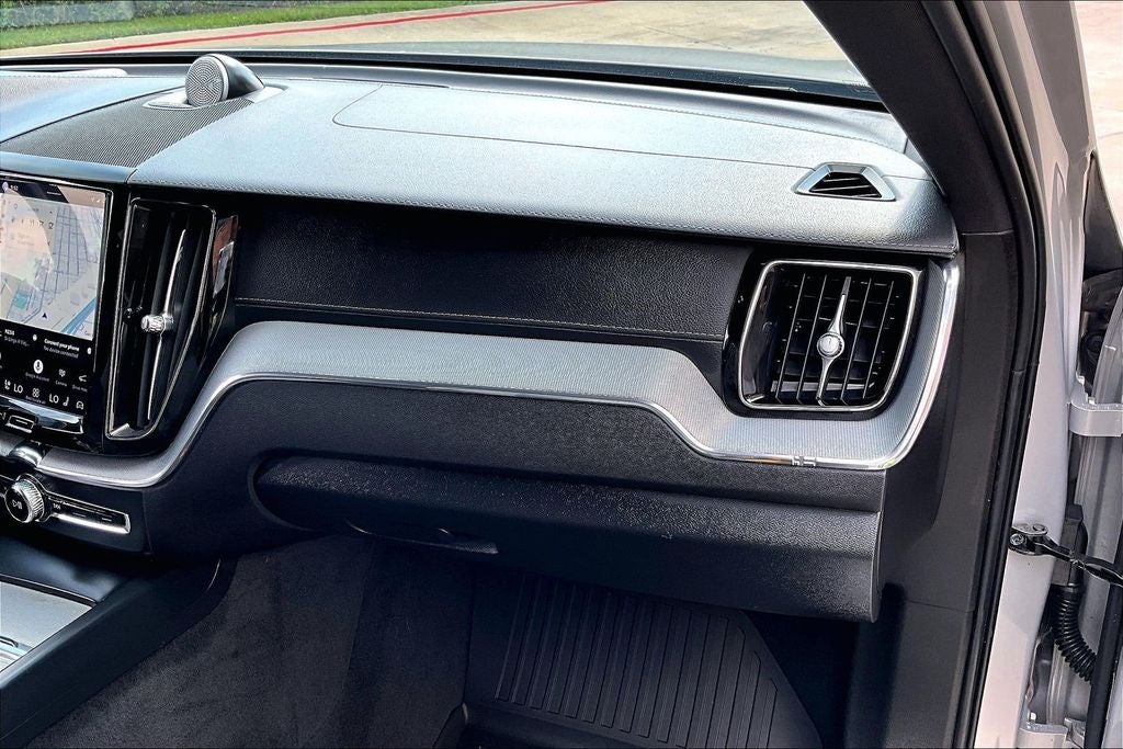 2023 Volvo XC60 Recharge Plug-In Hybrid T8 Polestar