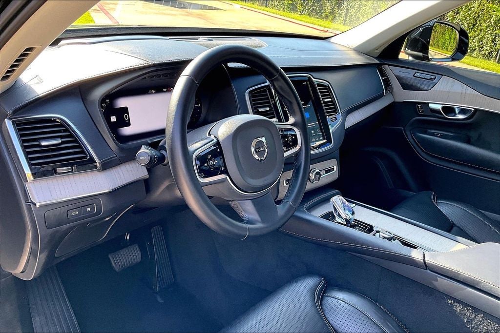 2025 Volvo XC90 Plug-In Hybrid T8 Ultra 7 Passenger