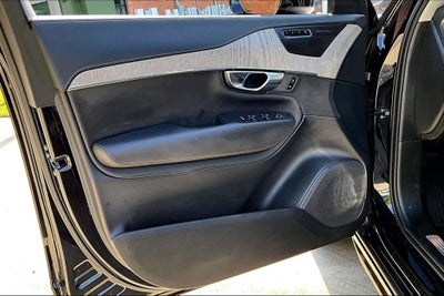 2025 Volvo XC90 Plug-In Hybrid T8 Ultra 7 Passenger