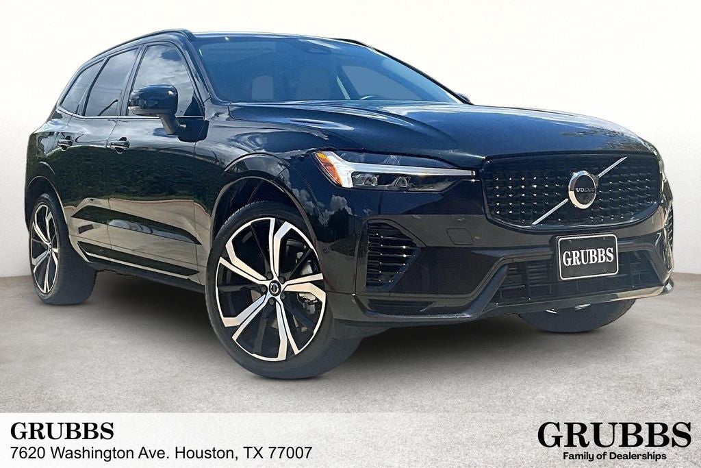 2025 Volvo XC60 Plug-In Hybrid T8 Ultra