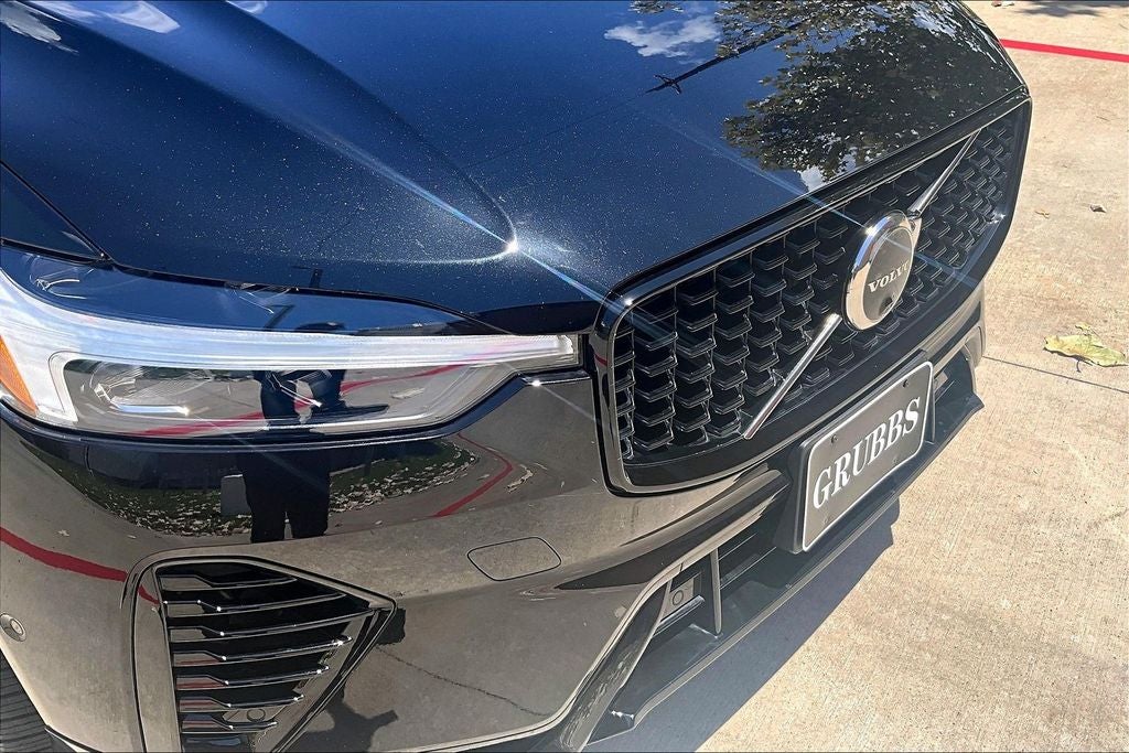 2025 Volvo XC60 Plug-In Hybrid T8 Ultra