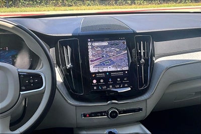 2025 Volvo XC60 Plug-In Hybrid T8 Ultra
