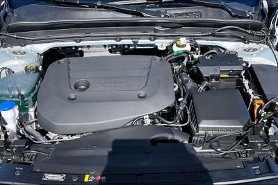 2026 Volvo XC40 B4 Core