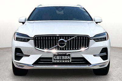 2023 Volvo XC60 B5 Ultimate Bright Theme