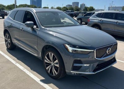 2023 Volvo XC60 B5 Plus Bright Theme