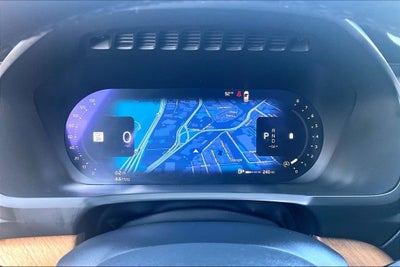 2024 Volvo XC90 B5 Plus