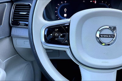 2023 Volvo XC90 B5 Plus