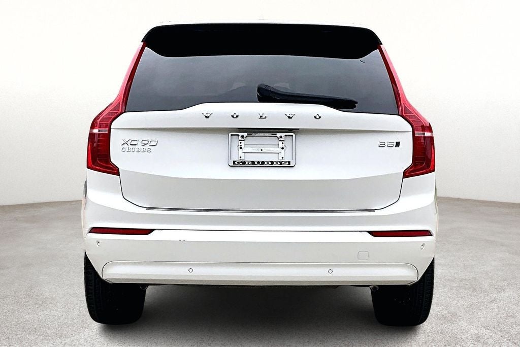 2023 Volvo XC90 B5 Core