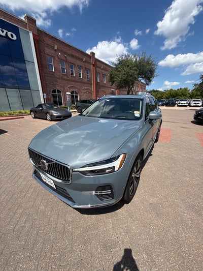 2023 Volvo XC60 B5 Ultimate Bright Theme