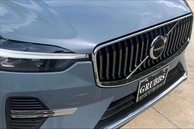 2023 Volvo XC60 B5 Ultimate Bright Theme