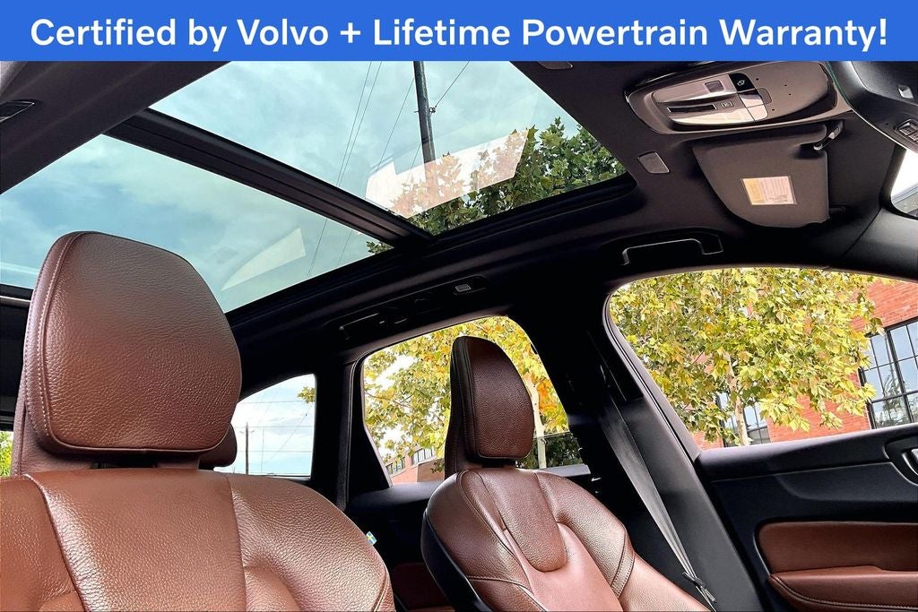 2024 Volvo XC60 B5 Plus Dark Theme