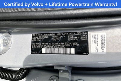 2024 Volvo XC60 B5 Plus Dark Theme