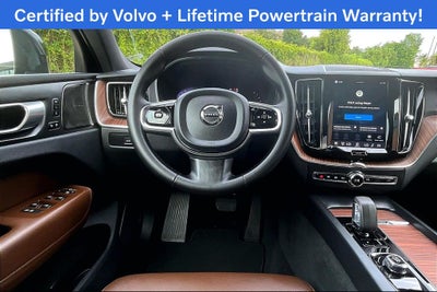 2024 Volvo XC60 B5 Plus Dark Theme