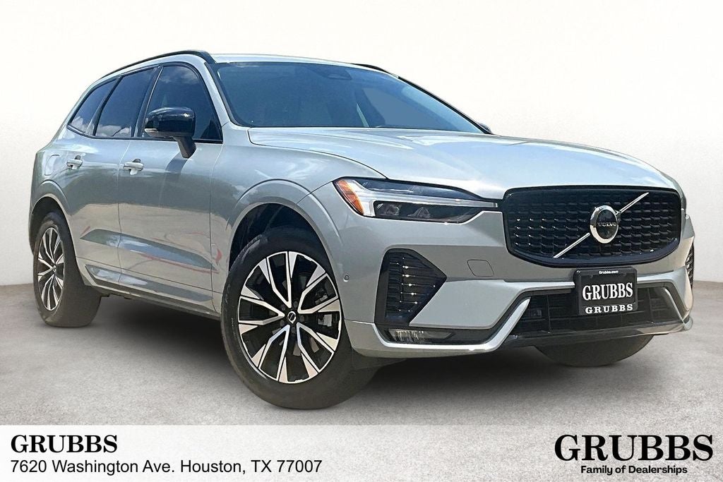 2024 Volvo XC60 B5 Plus Dark Theme