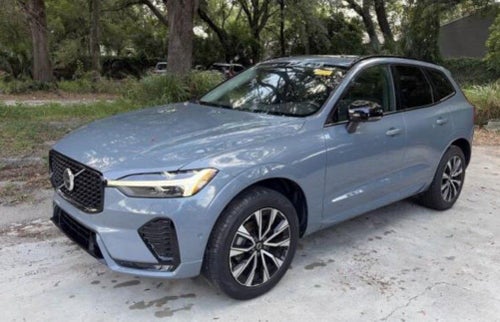 2024 Volvo XC60 B5 Plus Dark Theme