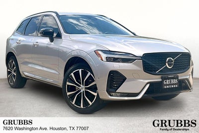 2023 Volvo XC60 B5 Plus Dark Theme