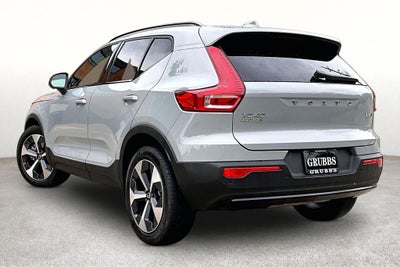 2026 Volvo XC40 B5 Plus