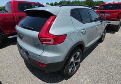 2026 Volvo XC40 B5 Plus