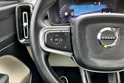 2026 Volvo XC40 B5 Plus