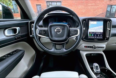 2026 Volvo XC40 B5 Plus