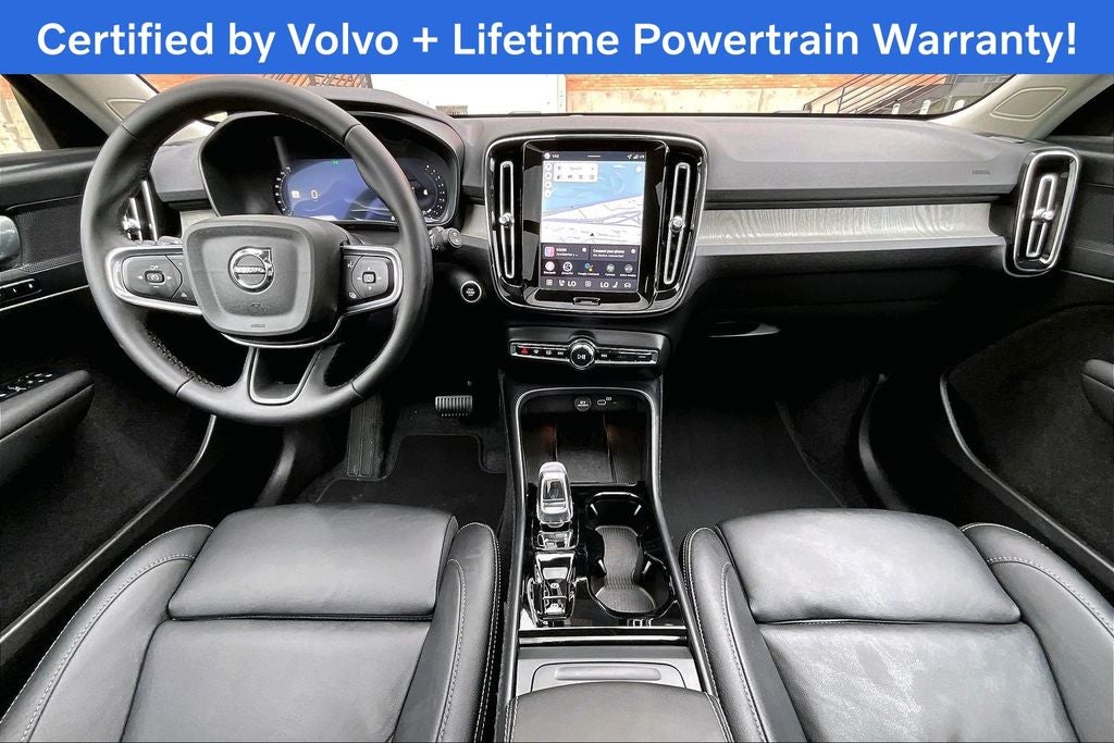 2026 Volvo XC40 B5 Plus