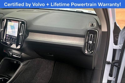 2026 Volvo XC40 B5 Plus