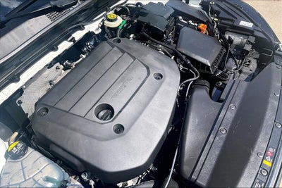 2023 Volvo XC40 B5 Plus Bright Theme