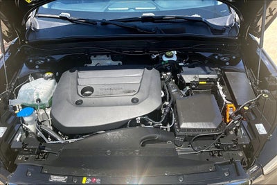 2025 Volvo XC40 B5 Core
