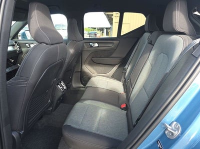 2024 Volvo XC40 B5 Core