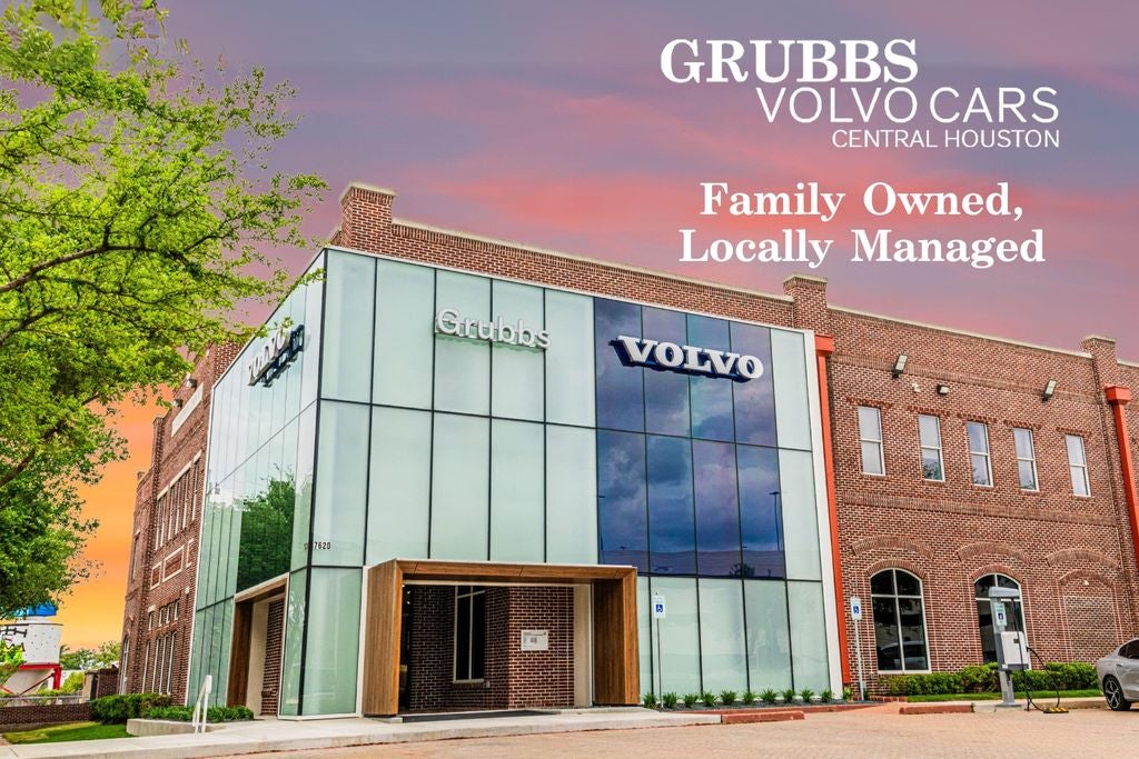 2023 Volvo XC40 B5 Core