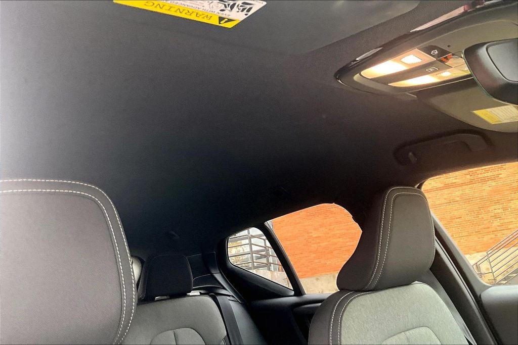 2023 Volvo XC40 B5 Core