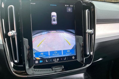 2023 Volvo XC40 B5 Core