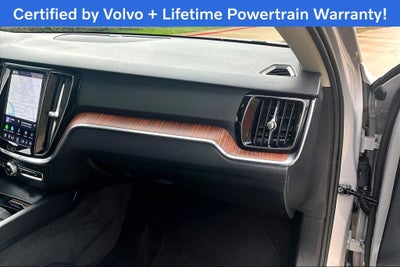 2025 Volvo V60 Cross Country B5 Plus