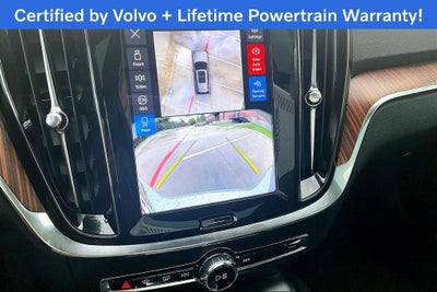 2025 Volvo V60 Cross Country B5 Plus