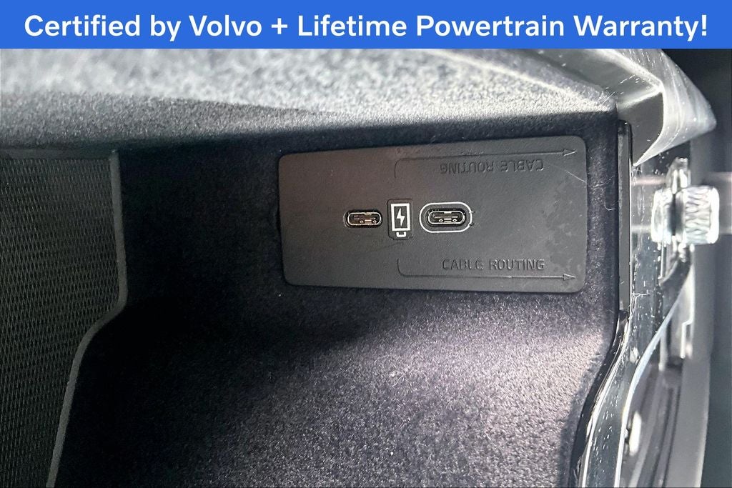 2025 Volvo V60 Cross Country B5 Plus