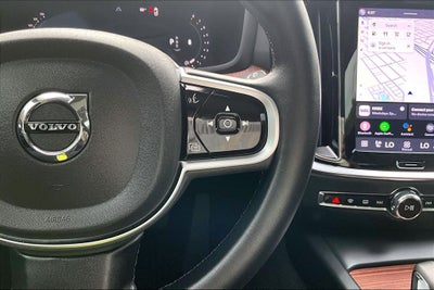 2025 Volvo V60 Cross Country B5 Plus