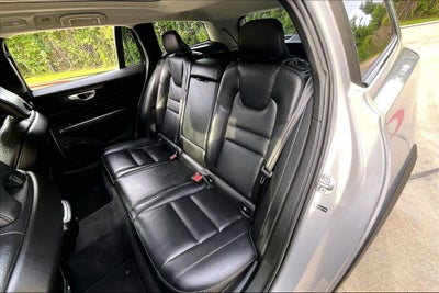 2025 Volvo V60 Cross Country B5 Plus
