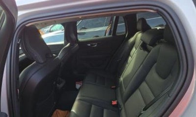 2025 Volvo V60 Cross Country B5 Plus