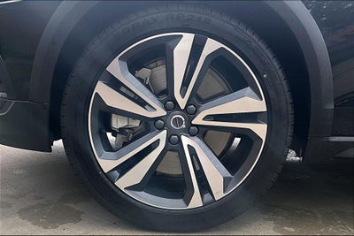 2025 Volvo V60 Cross Country B5 Plus