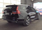 2025 Volvo V60 Cross Country B5 Plus