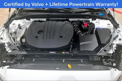 2025 Volvo V60 Cross Country B5 Plus