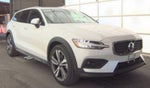 2025 Volvo V60 Cross Country B5 Plus