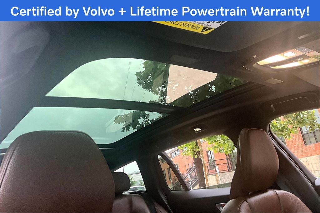 2025 Volvo V60 Cross Country B5 Plus